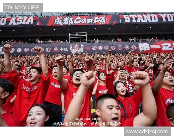 沉浸在虚拟绿茵场上的激情足球类网游带你体验真实比赛的快感与策略挑战 沉浸在虚拟绿茵场上的激情足球类网游带你体验真实比赛的快感与策略挑战