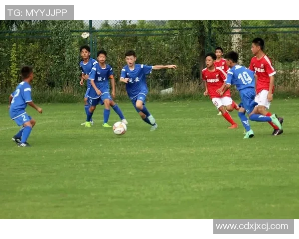 热力足球赛下载全攻略畅享激情赛事体验与精彩瞬间分享 热力足球赛下载全攻略畅享激情赛事体验与精彩瞬间分享