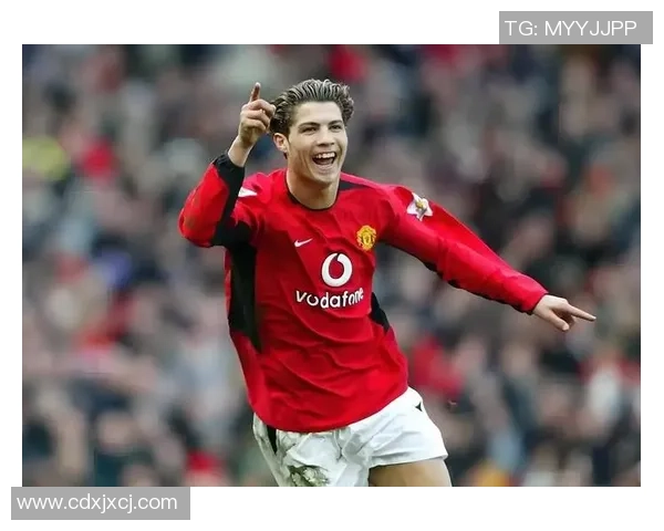 足球场上的传奇射手神级前锋的成长与荣耀之路探秘